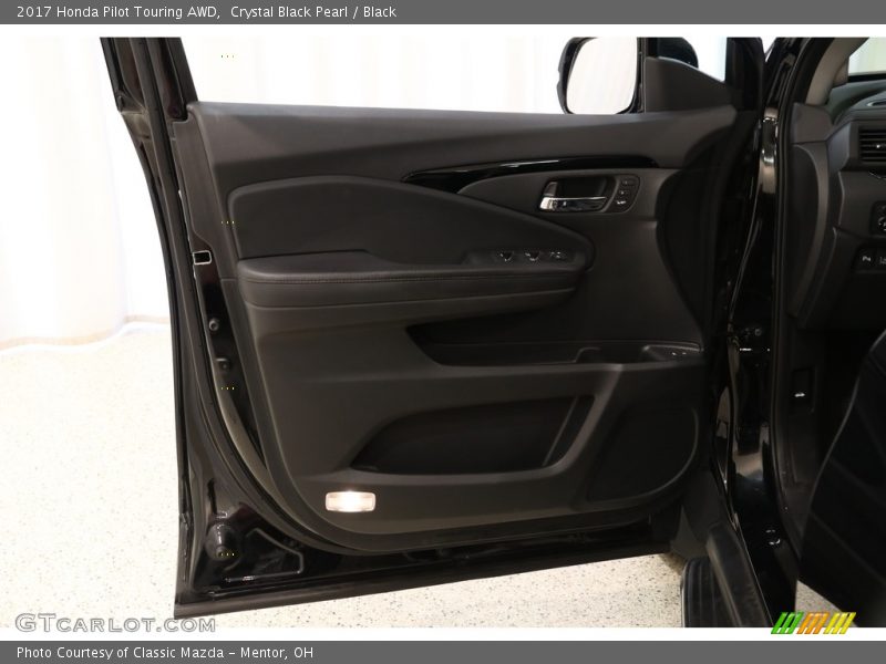 Crystal Black Pearl / Black 2017 Honda Pilot Touring AWD