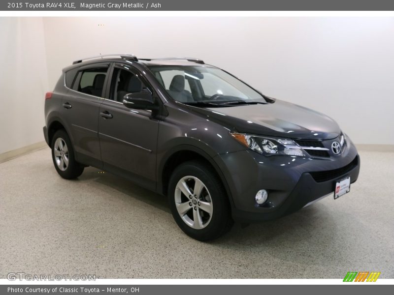 Magnetic Gray Metallic / Ash 2015 Toyota RAV4 XLE