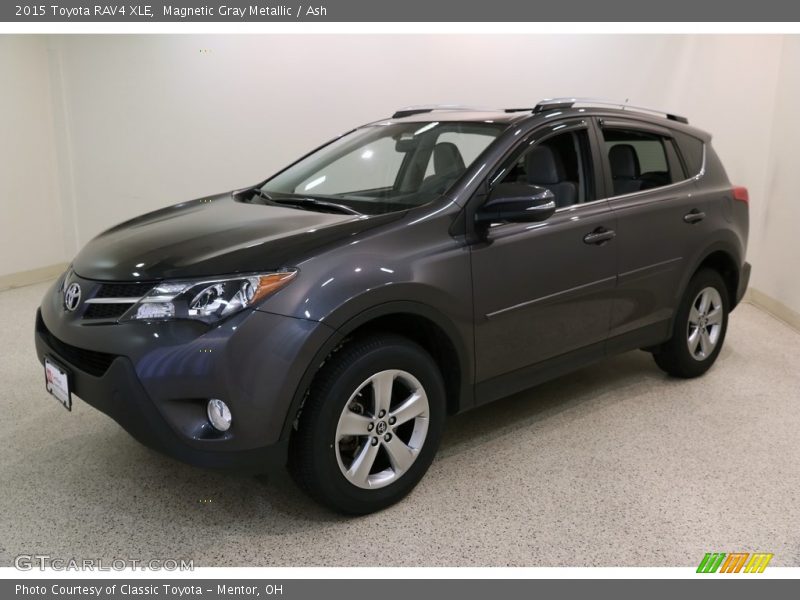 Magnetic Gray Metallic / Ash 2015 Toyota RAV4 XLE