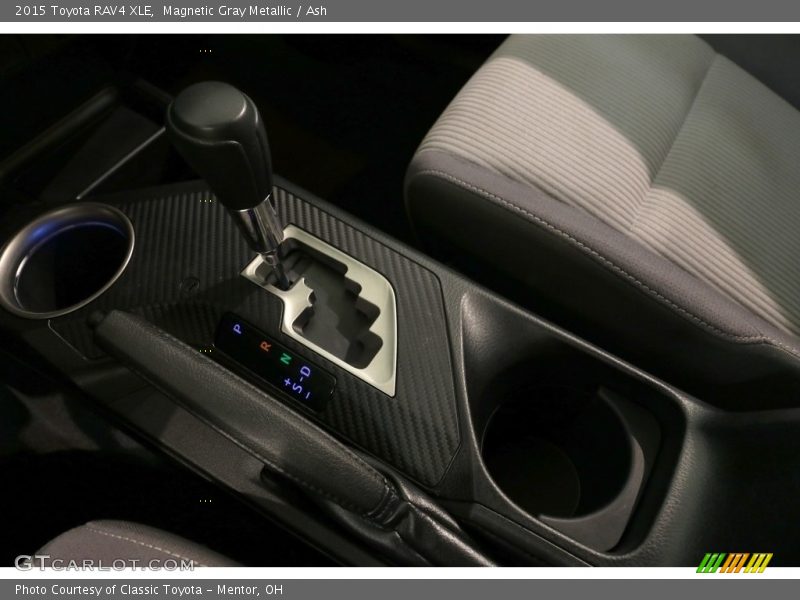 Magnetic Gray Metallic / Ash 2015 Toyota RAV4 XLE