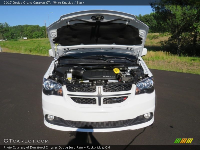 White Knuckle / Black 2017 Dodge Grand Caravan GT