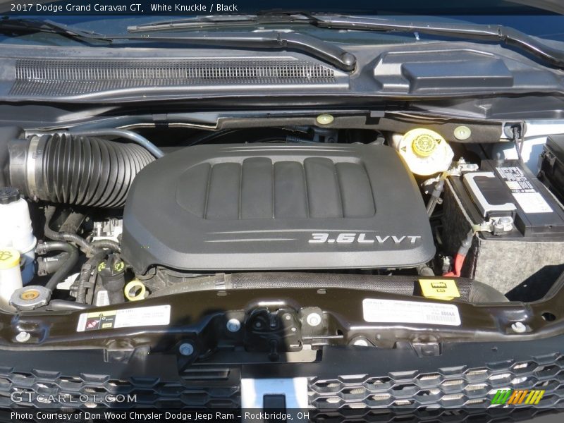 White Knuckle / Black 2017 Dodge Grand Caravan GT