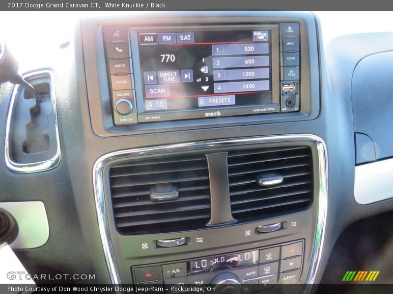 White Knuckle / Black 2017 Dodge Grand Caravan GT