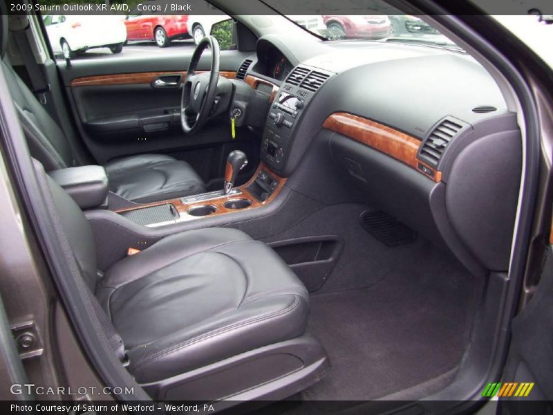 Cocoa / Black 2009 Saturn Outlook XR AWD