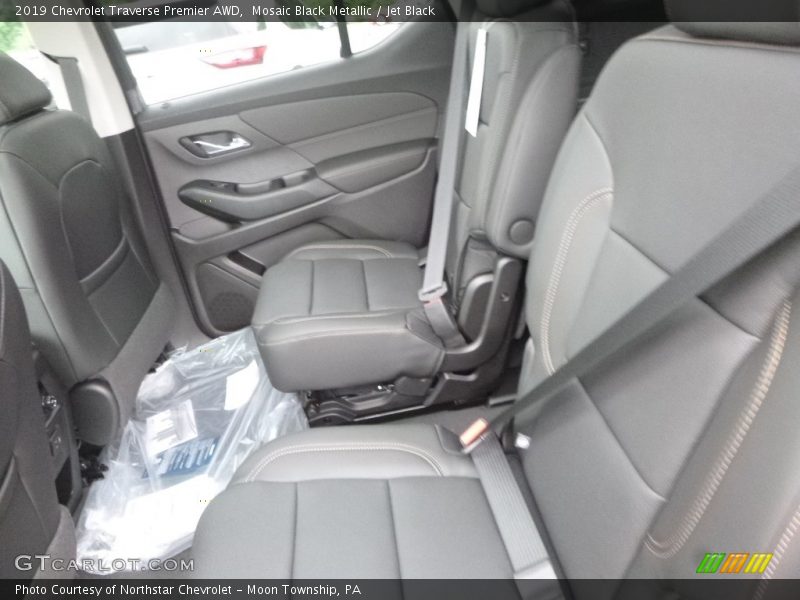 Mosaic Black Metallic / Jet Black 2019 Chevrolet Traverse Premier AWD