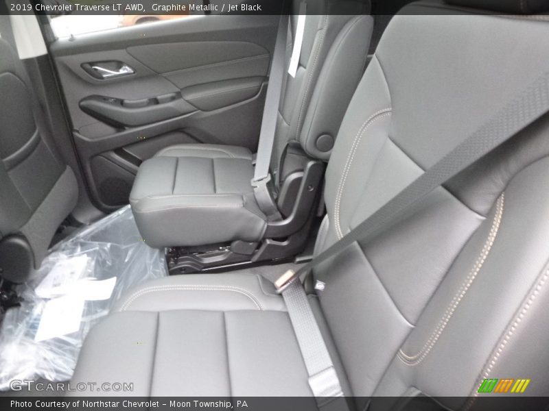 Graphite Metallic / Jet Black 2019 Chevrolet Traverse LT AWD