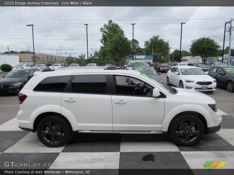 Vice White / Black 2018 Dodge Journey Crossroad