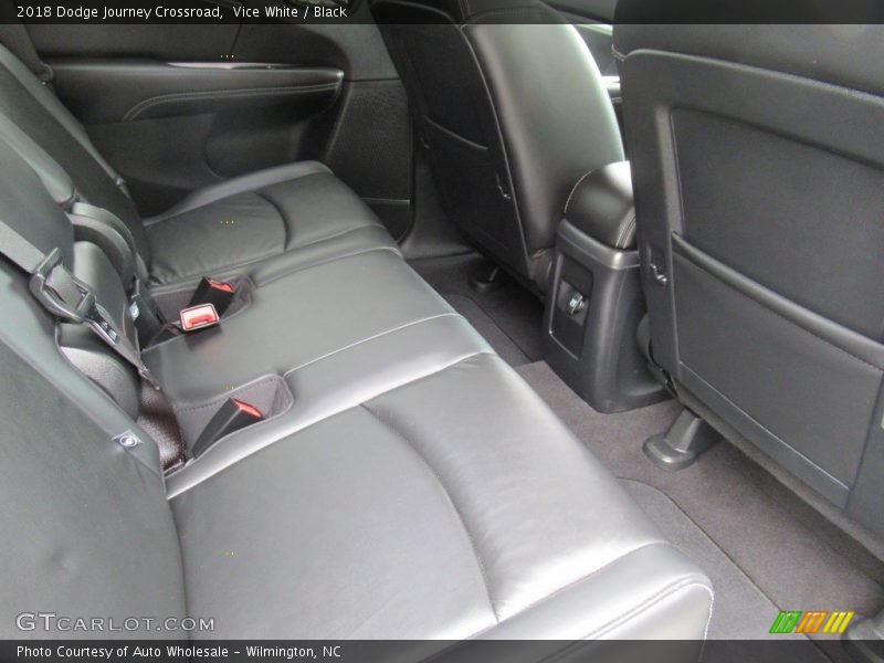 Vice White / Black 2018 Dodge Journey Crossroad