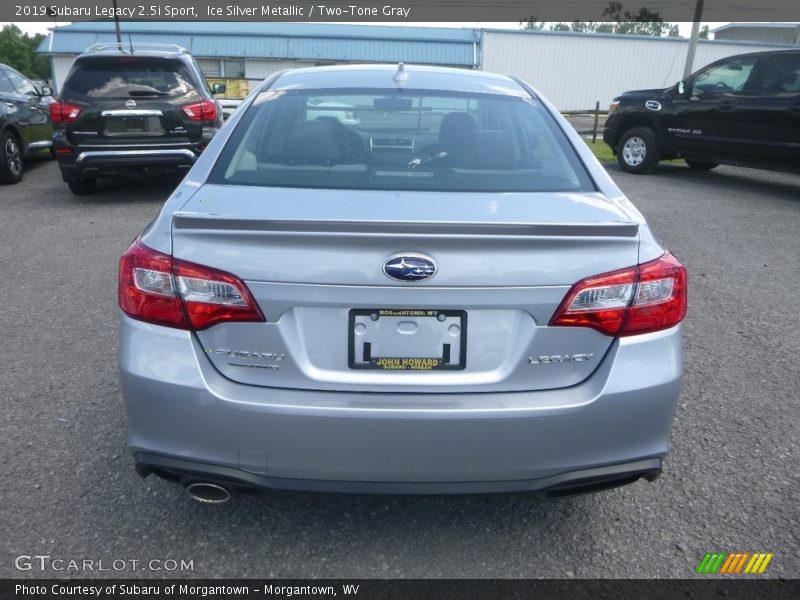 Ice Silver Metallic / Two-Tone Gray 2019 Subaru Legacy 2.5i Sport