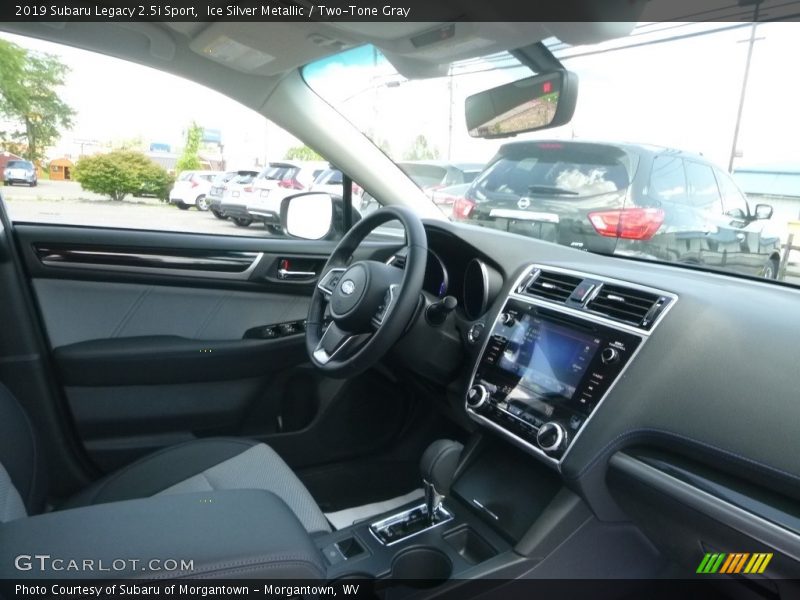 Ice Silver Metallic / Two-Tone Gray 2019 Subaru Legacy 2.5i Sport