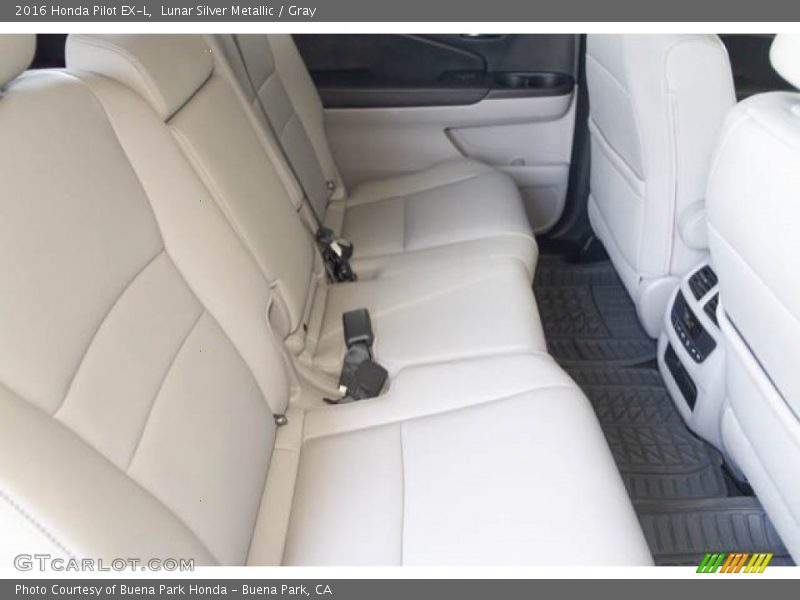 Lunar Silver Metallic / Gray 2016 Honda Pilot EX-L