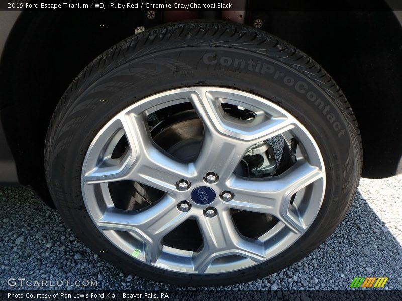 Ruby Red / Chromite Gray/Charcoal Black 2019 Ford Escape Titanium 4WD