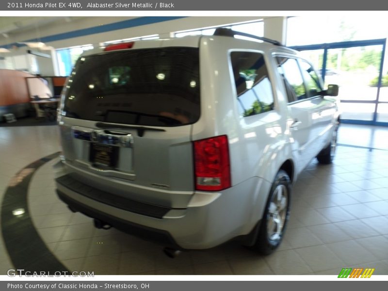 Alabaster Silver Metallic / Black 2011 Honda Pilot EX 4WD
