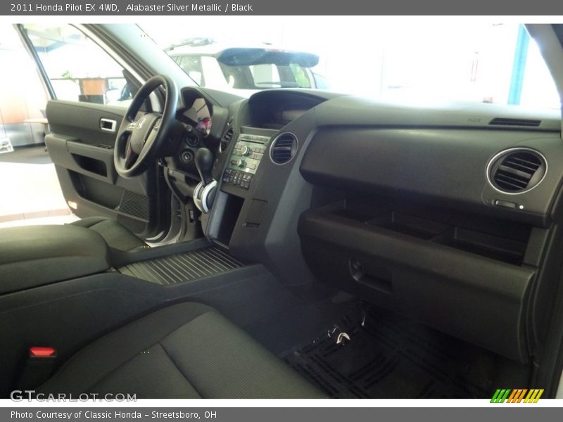 Alabaster Silver Metallic / Black 2011 Honda Pilot EX 4WD