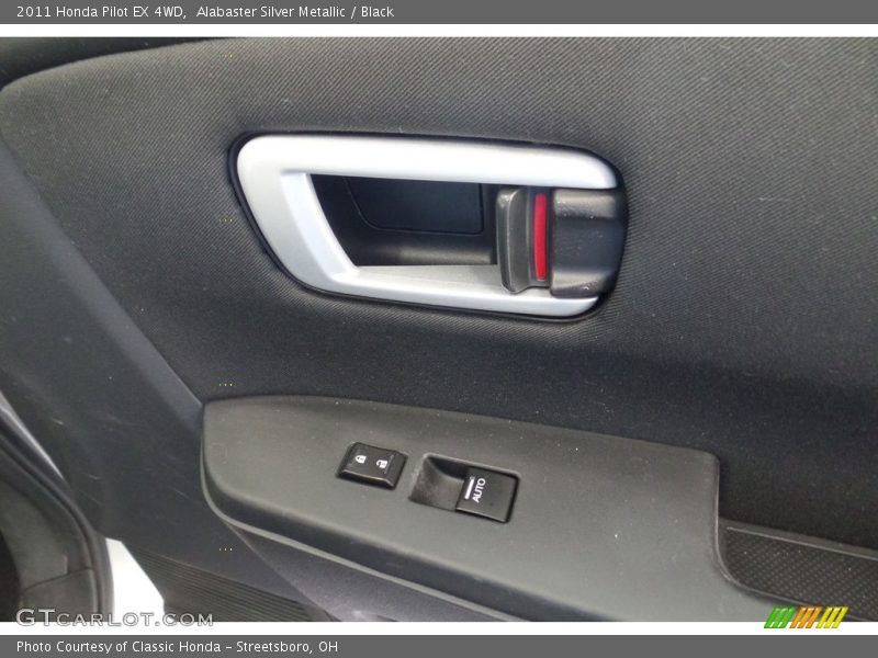 Alabaster Silver Metallic / Black 2011 Honda Pilot EX 4WD