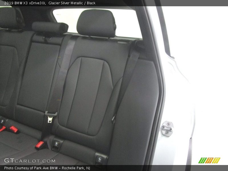Glacier Silver Metallic / Black 2019 BMW X3 xDrive30i