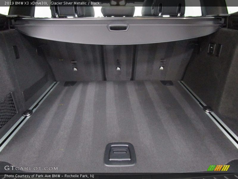 Glacier Silver Metallic / Black 2019 BMW X3 xDrive30i