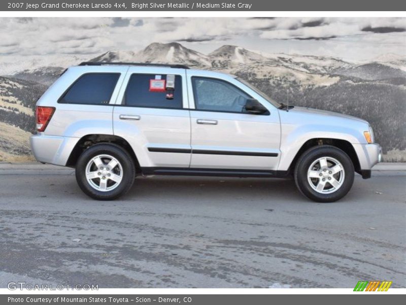 Bright Silver Metallic / Medium Slate Gray 2007 Jeep Grand Cherokee Laredo 4x4