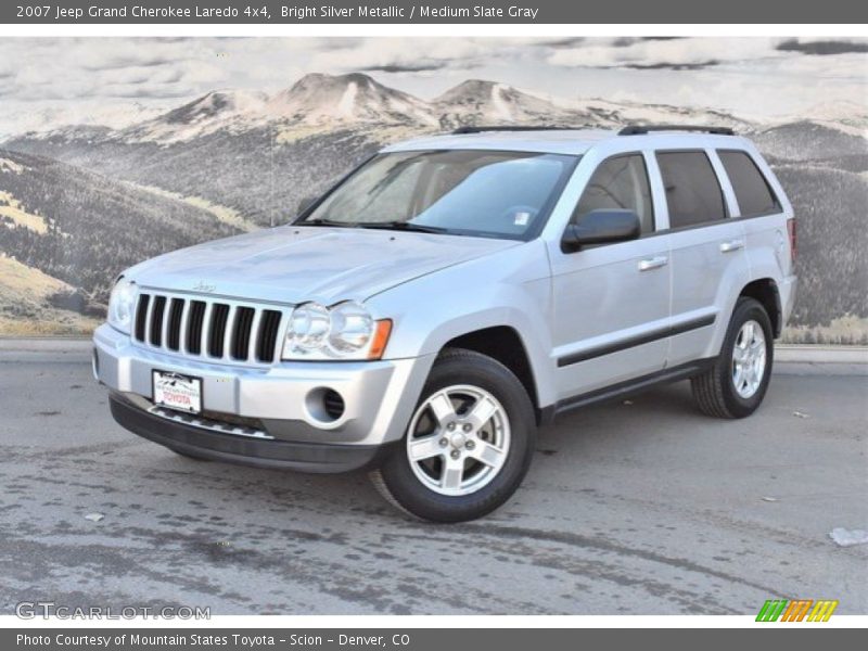 Bright Silver Metallic / Medium Slate Gray 2007 Jeep Grand Cherokee Laredo 4x4
