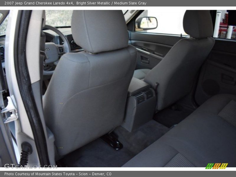Bright Silver Metallic / Medium Slate Gray 2007 Jeep Grand Cherokee Laredo 4x4