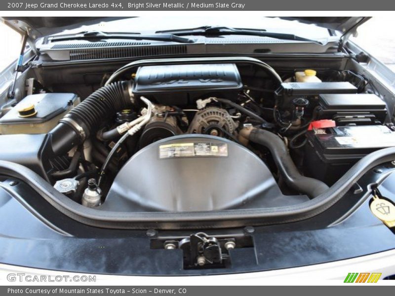 Bright Silver Metallic / Medium Slate Gray 2007 Jeep Grand Cherokee Laredo 4x4