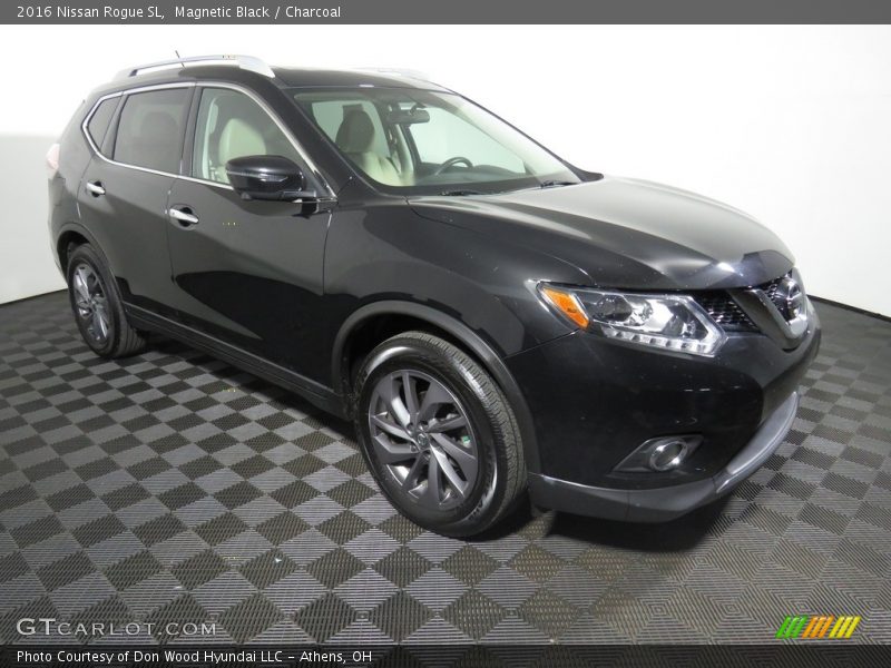 Magnetic Black / Charcoal 2016 Nissan Rogue SL