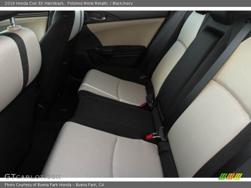 Polished Metal Metallic / Black/Ivory 2019 Honda Civic EX Hatchback