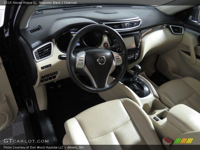 Magnetic Black / Charcoal 2016 Nissan Rogue SL