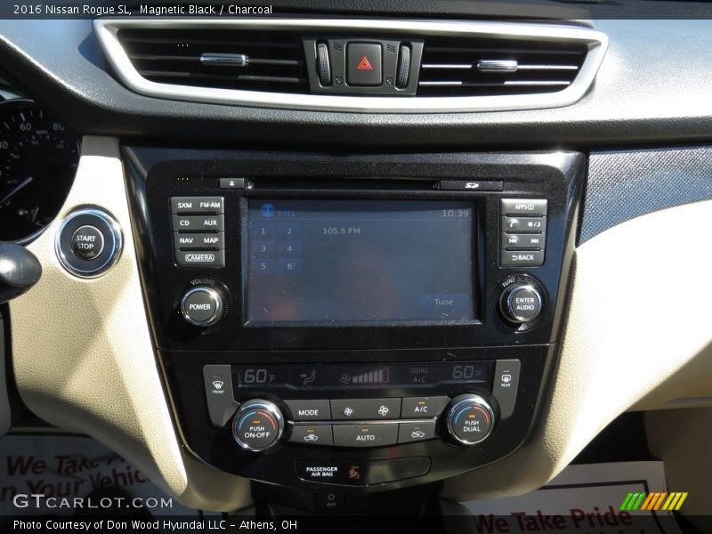 Magnetic Black / Charcoal 2016 Nissan Rogue SL