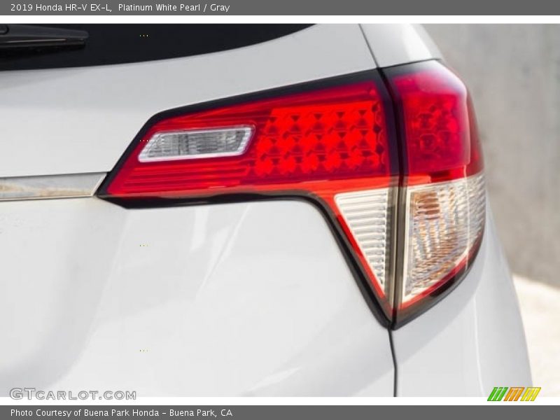 Platinum White Pearl / Gray 2019 Honda HR-V EX-L
