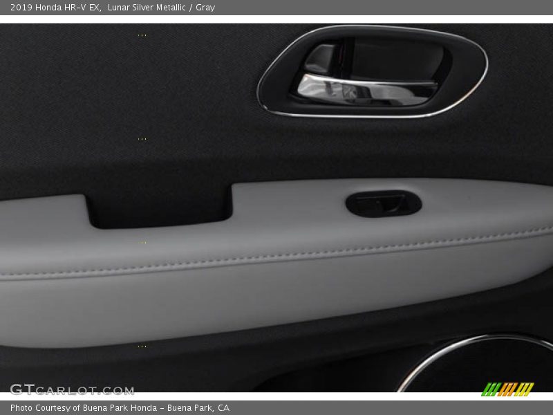 Lunar Silver Metallic / Gray 2019 Honda HR-V EX
