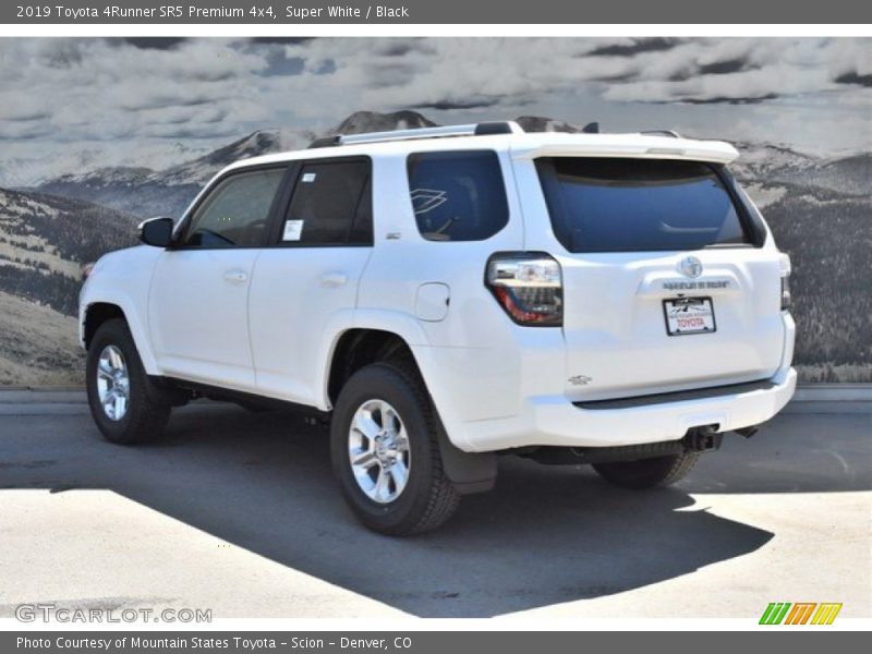 Super White / Black 2019 Toyota 4Runner SR5 Premium 4x4