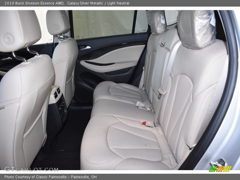 Galaxy Silver Metallic / Light Neutral 2019 Buick Envision Essence AWD