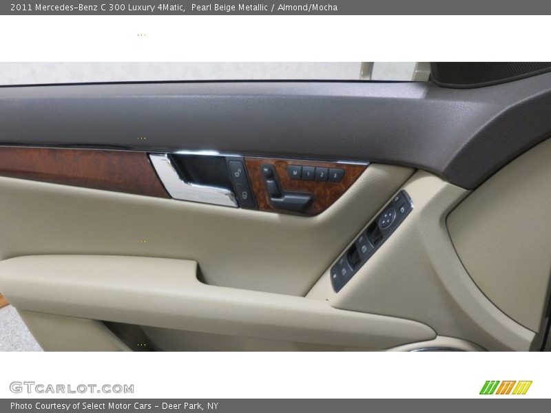 Pearl Beige Metallic / Almond/Mocha 2011 Mercedes-Benz C 300 Luxury 4Matic