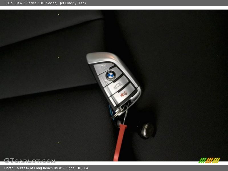Jet Black / Black 2019 BMW 5 Series 530i Sedan