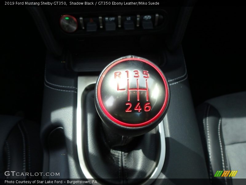  2019 Mustang Shelby GT350 6 Speed Manual Shifter