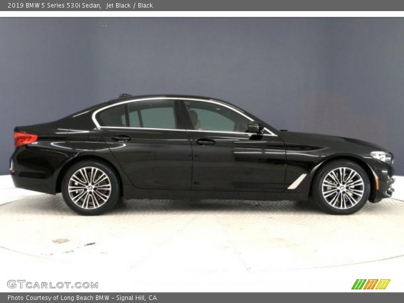 Jet Black / Black 2019 BMW 5 Series 530i Sedan