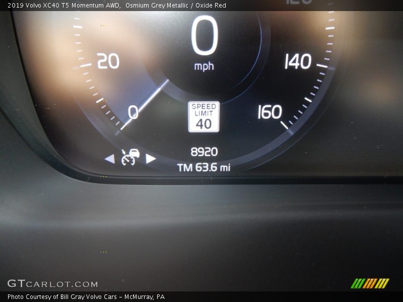 Osmium Grey Metallic / Oxide Red 2019 Volvo XC40 T5 Momentum AWD