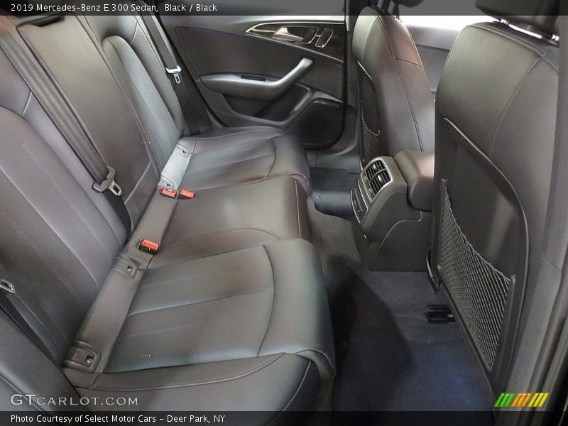 Black / Black 2019 Mercedes-Benz E 300 Sedan