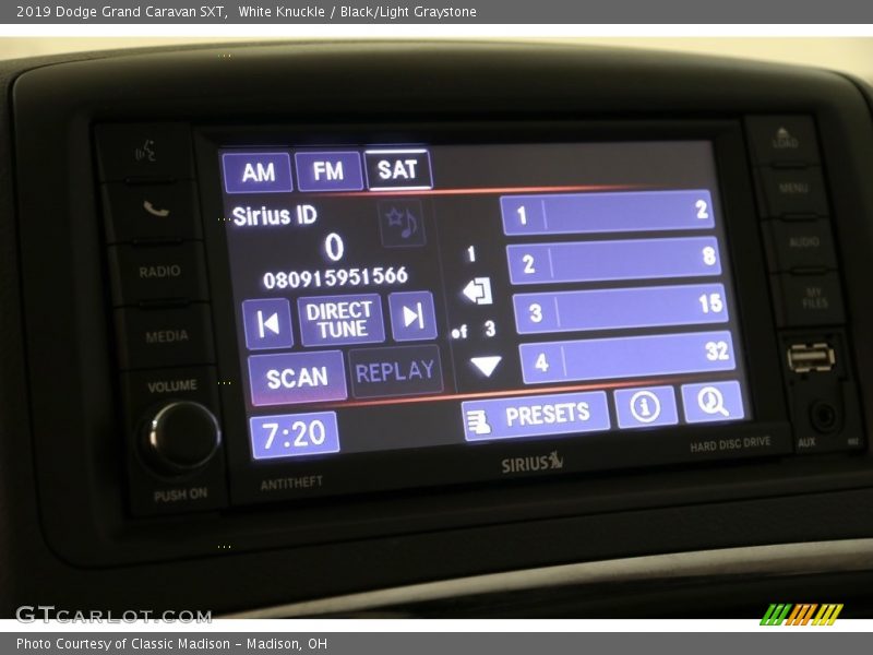 White Knuckle / Black/Light Graystone 2019 Dodge Grand Caravan SXT