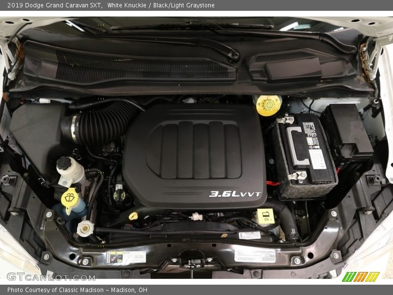White Knuckle / Black/Light Graystone 2019 Dodge Grand Caravan SXT