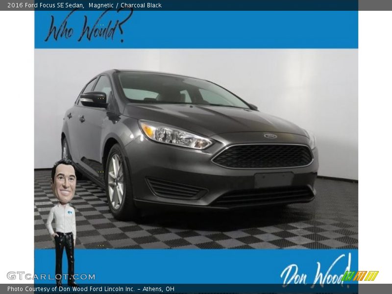 Magnetic / Charcoal Black 2016 Ford Focus SE Sedan