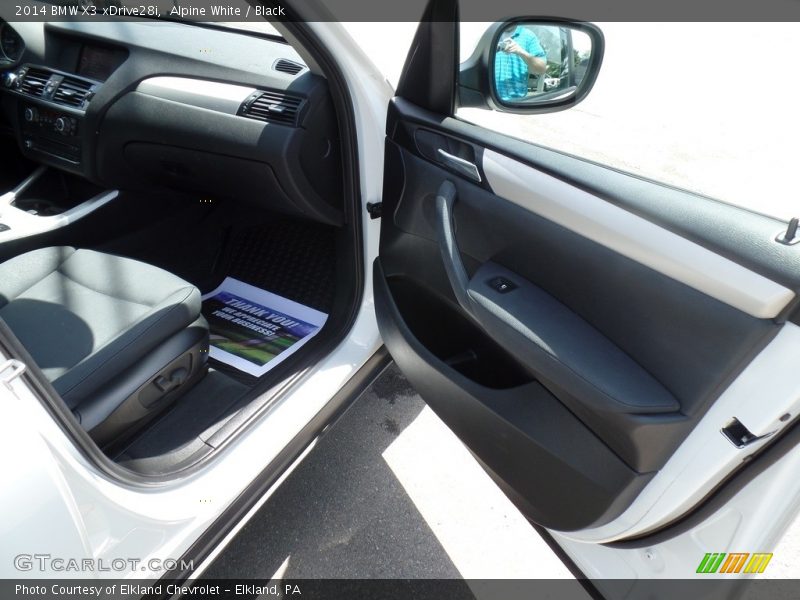 Alpine White / Black 2014 BMW X3 xDrive28i