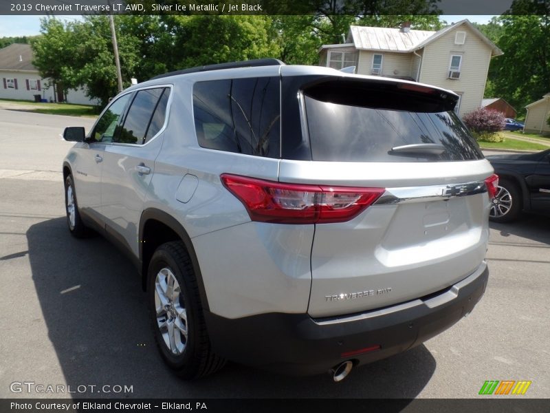 Silver Ice Metallic / Jet Black 2019 Chevrolet Traverse LT AWD