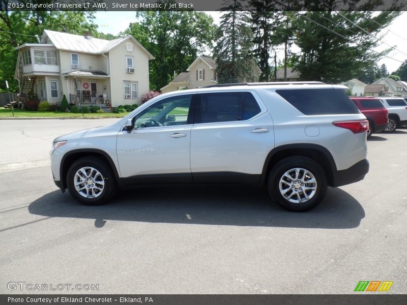 Silver Ice Metallic / Jet Black 2019 Chevrolet Traverse LT AWD