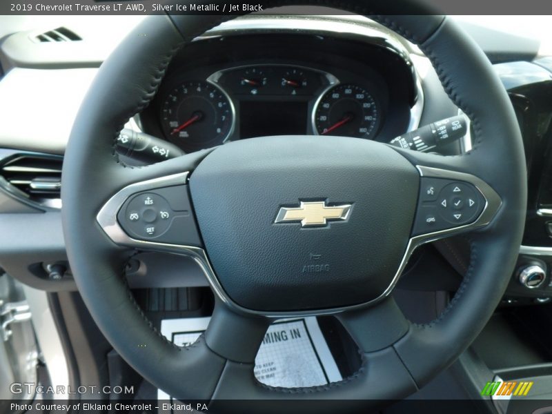 Silver Ice Metallic / Jet Black 2019 Chevrolet Traverse LT AWD