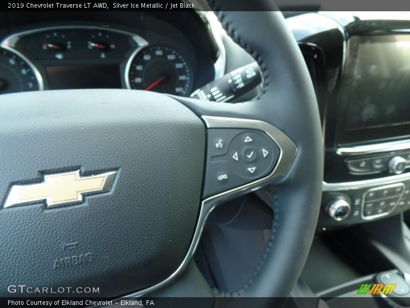 Silver Ice Metallic / Jet Black 2019 Chevrolet Traverse LT AWD
