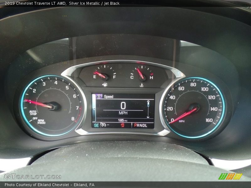 Silver Ice Metallic / Jet Black 2019 Chevrolet Traverse LT AWD