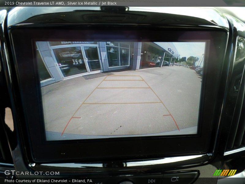 Silver Ice Metallic / Jet Black 2019 Chevrolet Traverse LT AWD