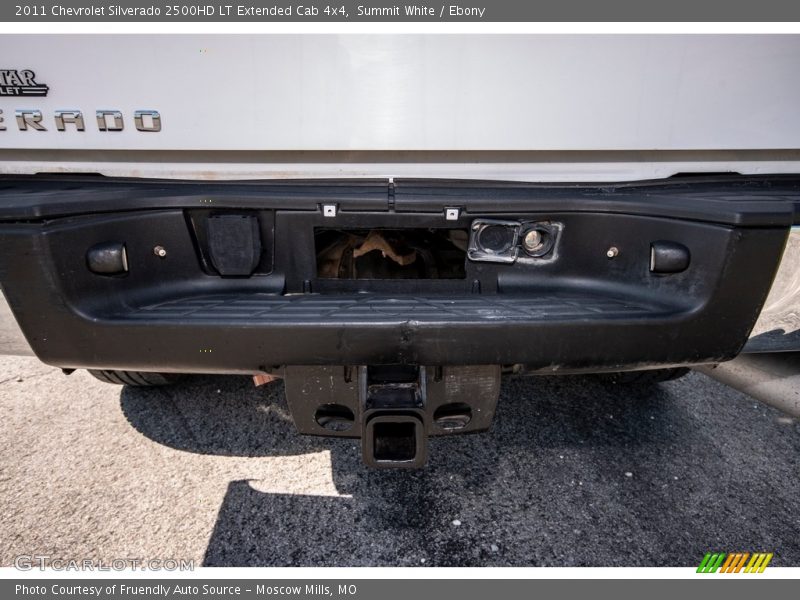Summit White / Ebony 2011 Chevrolet Silverado 2500HD LT Extended Cab 4x4